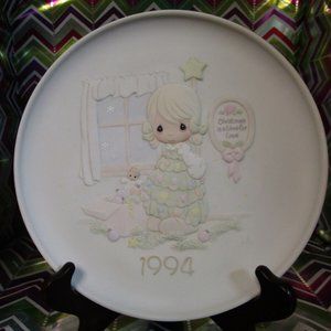 Precious Moments Plate Collection: You're As Pretty As A Christmas Tree 1994